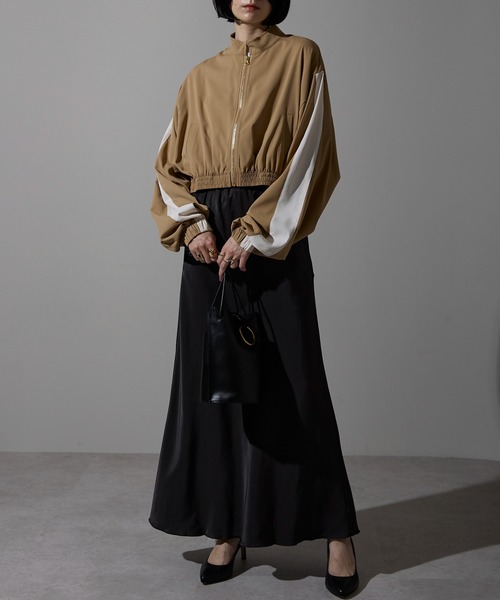 each（イーチ）の「ライン入りショート丈ブルゾン（ブルゾン・レディース・ベージュ・FREE）」の18枚目の写真