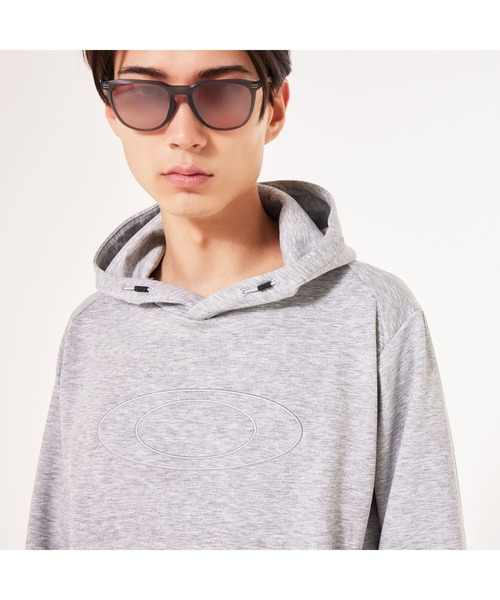 OAKLEY(オークリー)の「オークリー OAKLEY PULLOVER FLEECE HOODIE/フーディー・パーカー/ゴルフ・スポーツ/吸汗速乾/ストレッチ素材/OAKLEY(パーカー・メンズ・ブラック/ホワイト/ライトグレー・XL/M/S/L)」の3枚目の写真