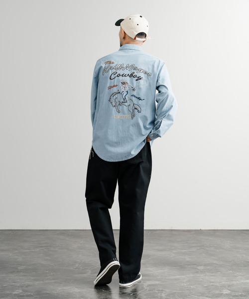 KRIFF MAYER(クリフメイヤー)の「KRIFF MAYER クリフメイヤー 刺繍インディゴシャンブレーシャツ/胸ポケット長袖デニムシャツ 2514000(シャツ/ブラウス・メンズ・ダークブルー/ライトブルー・L/XL/M)」の10枚目の写真