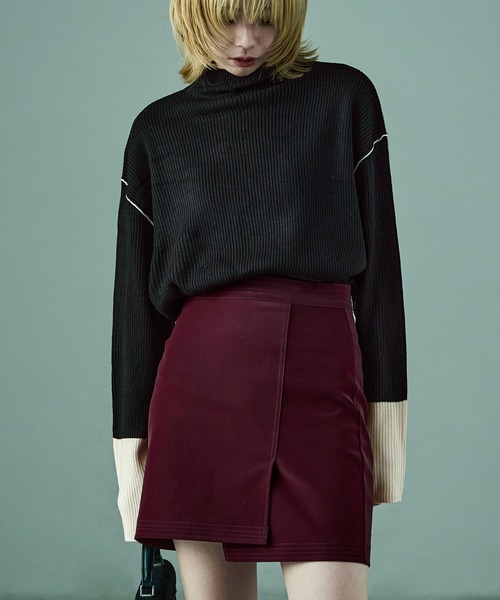 Fashion Letter(ファッションレター)の「配色リブニット ボトルネック プルオーバー(ニット/セーター・レディース・アイボリー/ブラック/ブルー/ベージュ・M)」の14枚目の写真