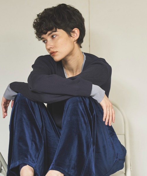VION（ヴィオン）の「ベロアイージーパンツ / Velour Easy Pants（スウェットパンツ・レディース・ネイビー/ブラック・SMALL/MEDIUM）」の3枚目の写真