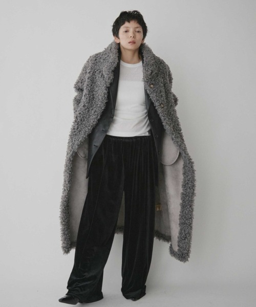 VION（ヴィオン）の「ベロアイージーパンツ / Velour Easy Pants（スウェットパンツ・レディース・ネイビー/ブラック・SMALL/MEDIUM）」の11枚目の写真