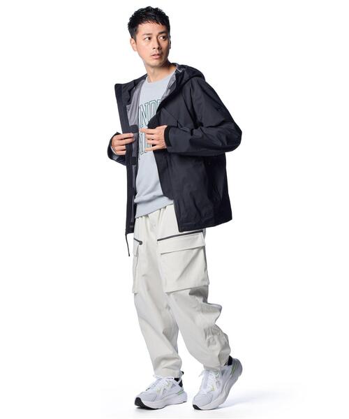 UNDER ARMOUR（アンダーアーマー）の「UAシティ ジャケット（ライフスタイル/メンズ/レディース）（その他アウター・レディース・ブラック・L/2XL/XL/S）」の5枚目の写真