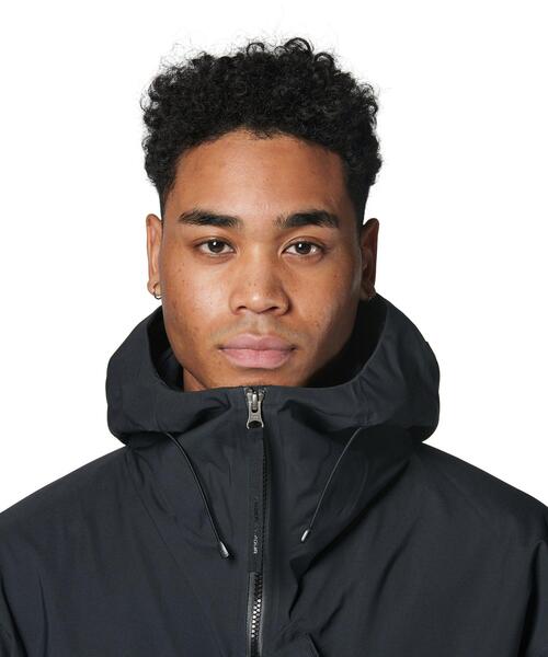 UNDER ARMOUR（アンダーアーマー）の「UAシティ ジャケット（ライフスタイル/メンズ/レディース）（その他アウター・レディース・ブラック・L/2XL/XL/S）」の8枚目の写真