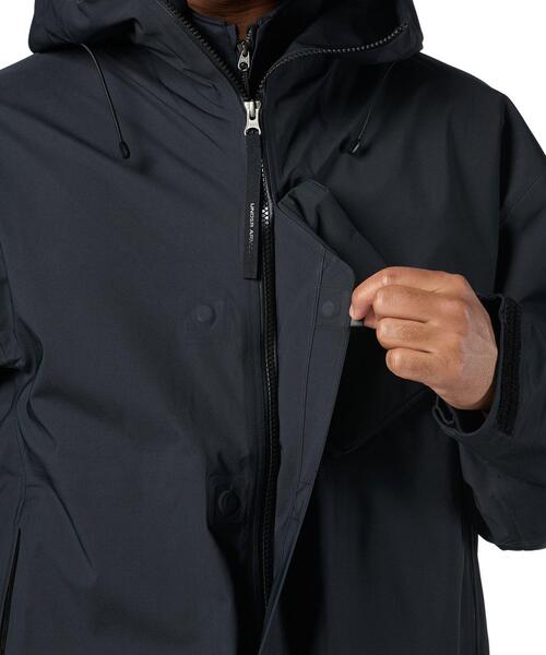 UNDER ARMOUR（アンダーアーマー）の「UAシティ ジャケット（ライフスタイル/メンズ/レディース）（その他アウター・レディース・ブラック・L/2XL/XL/S）」の12枚目の写真