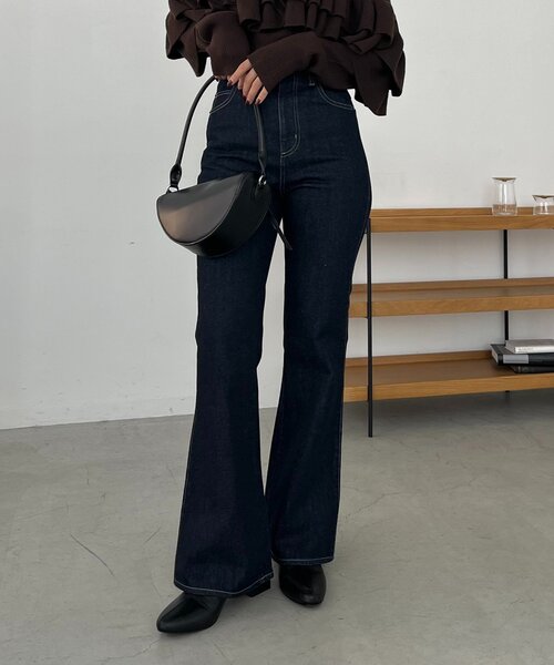 CAPRICIEUX LE'MAGE（カプリシューレマージュ）の「【低身長サイズあり】フレアデニム（デニムパンツ・レディース・インディゴブルー・38/36/PS）」の22枚目の写真