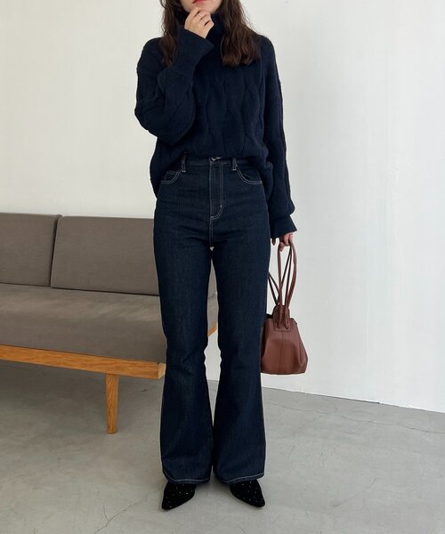 CAPRICIEUX LE'MAGE（カプリシューレマージュ）の「【低身長サイズあり】フレアデニム（デニムパンツ・レディース・インディゴブルー・38/36/PS）」の4枚目の写真