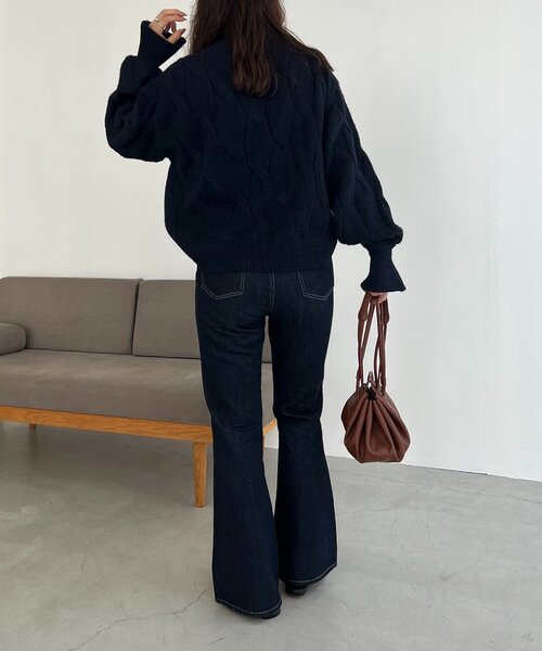 CAPRICIEUX LE'MAGE（カプリシューレマージュ）の「【低身長サイズあり】フレアデニム（デニムパンツ・レディース・インディゴブルー・38/36/PS）」の5枚目の写真