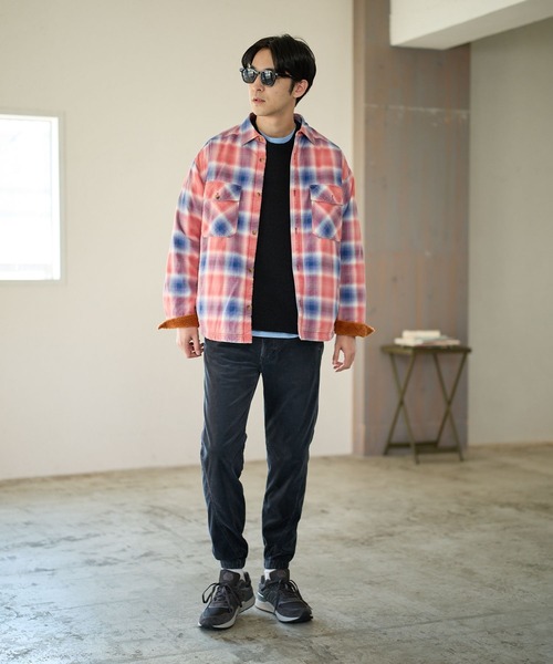 BAYFLOW(ベイフロー)の「コーデュロイフレックススリムパンツ(その他パンツ・メンズ・ベージュ/チャコール/その他2/その他1・LARGE/MEDIUM)」の5枚目の写真