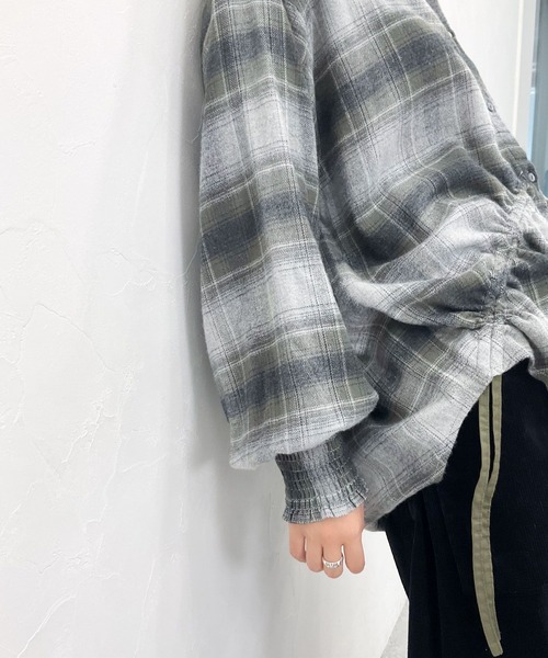 niko and...（ニコアンド）の「[MODE NORM CORE] 2WAYカラードロストシャツ（シャツ/ブラウス・レディース・ブラウン/ネイビー系/カーキ・FREE）」の16枚目の写真