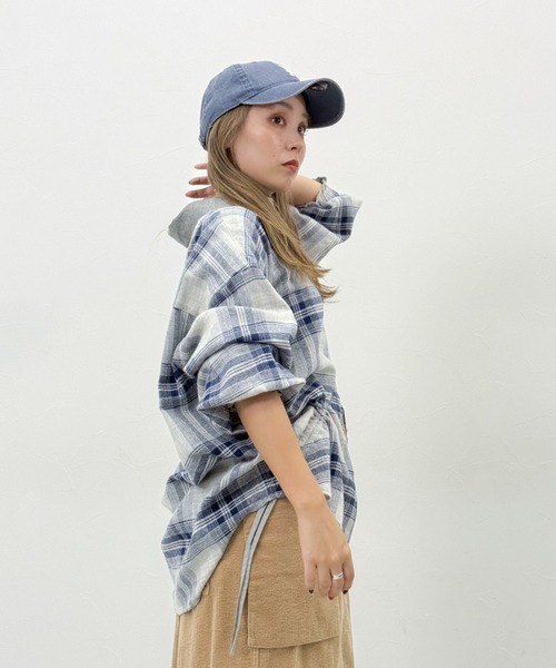 niko and...（ニコアンド）の「[MODE NORM CORE] 2WAYカラードロストシャツ（シャツ/ブラウス・レディース・ブラウン/ネイビー系/カーキ・FREE）」の19枚目の写真