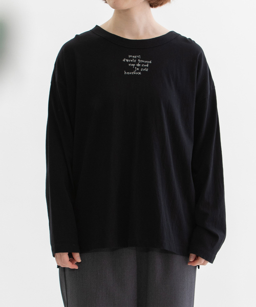 nop de nod(ノップドゥノッド)の「USコットン書き文字ロゴ刺繍ロンT(Tシャツ/カットソー・レディース・オフホワイト/レッド/ブラック・M)」の3枚目の写真