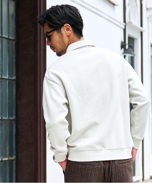 BENUSTA(ベヌスタ)の「『BENUSTA /ベヌスタ』ハーフジップトレーナー【GC】(スウェット・メンズ・グレー/ブラック・XL/L)」の11枚目の写真