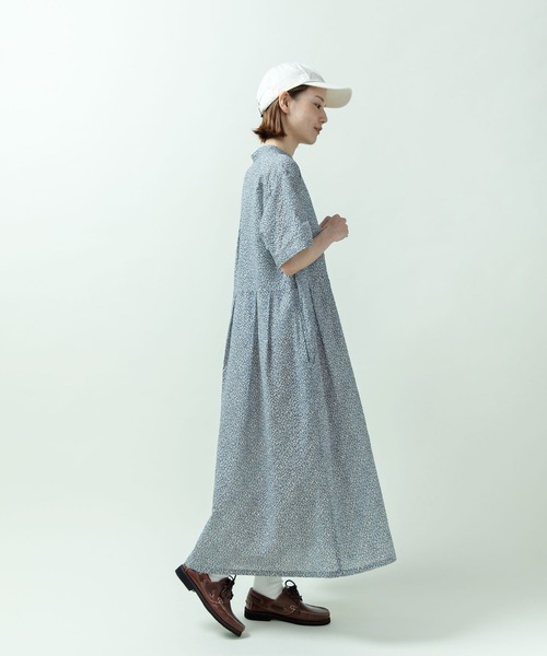 PAR ICI(パーリッシィ)の「【WEB限定カラー】小花柄 ダブルボタンスタンドワンピース(ワンピース・レディース・ブルー/グレー/ネイビー・FREE)」の19枚目の写真