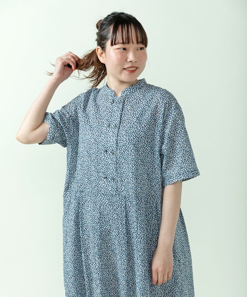PAR ICI(パーリッシィ)の「【WEB限定カラー】小花柄 ダブルボタンスタンドワンピース(ワンピース・レディース・ブルー/グレー/ネイビー・FREE)」の7枚目の写真