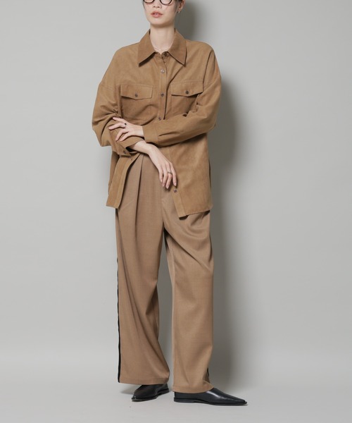 NANO universe(ナノユニバース)の「ベルベッドサイドラインパンツ(その他パンツ・レディース・ライトグレー/チャコール/ダークベージュ・FREE)」の3枚目の写真