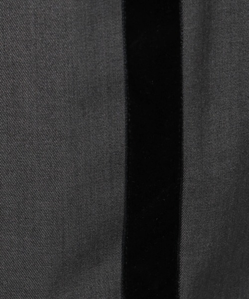 NANO universe(ナノユニバース)の「ベルベッドサイドラインパンツ(その他パンツ・レディース・ライトグレー/チャコール/ダークベージュ・FREE)」の13枚目の写真