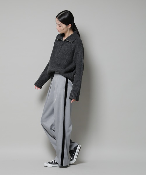 NANO universe(ナノユニバース)の「ベルベッドサイドラインパンツ(その他パンツ・レディース・ライトグレー/チャコール/ダークベージュ・FREE)」の4枚目の写真