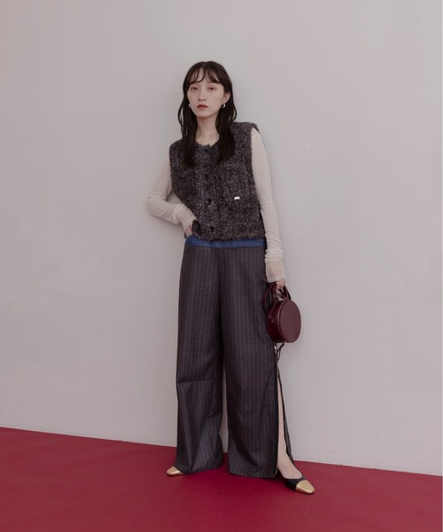 Eimee Law（エイミーロウ）の「キラキラニットショートベスト（ベスト・レディース・ブラック/ブラウン/ピンク・FREE）」の17枚目の写真