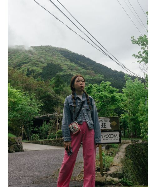 MUSINSA STANDARD WOMAN（ムシンサスタンダードウーマン）の「ウィメンズオーバーサイズデニムトラッカージャケット[ライトインディゴ]（デニムジャケット・レディース・その他・SMALL/MEDIUM）」の18枚目の写真