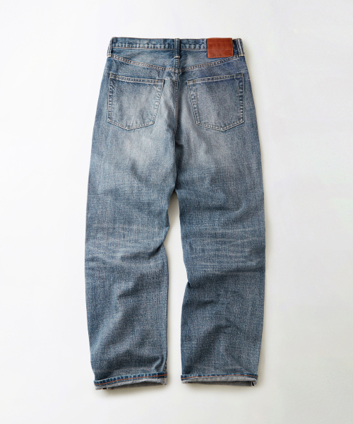 OUTSTANDING(アウトスタンディング)の「40S SELVEDGE STRAIGHT PANTS_L.BLUE(デニムパンツ・メンズ・その他・SMALL/LARGE/MEDIUM)」の2枚目の写真