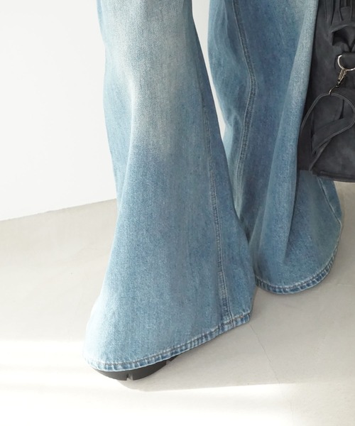 chuclla（チュクラ）の「ヴィンテージライクフレアデニム chw25a129（デニムパンツ・レディース・ブルー・L/M/S）」の5枚目の写真