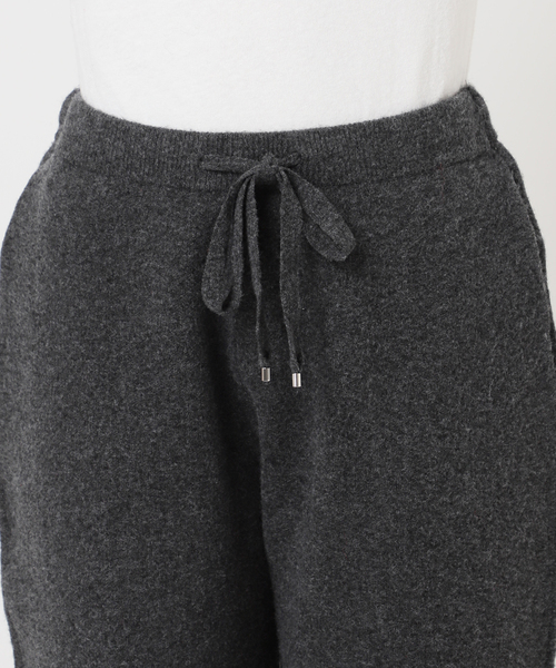 U by SPICK&SPAN（ユーバイスピックアンドスパン）の「ニットパンツ（その他パンツ・レディース・ライトグレー/ブラウン/チャコールグレー・38/36）」の5枚目の写真