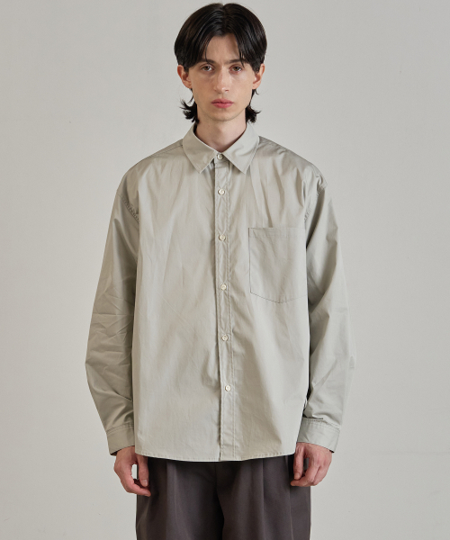 PYEON MA(ピョンマ)の「タイプライターリラックスシャツ - グレー(シャツ/ブラウス・レディース・グレー・LARGE/MEDIUM)」の1枚目の写真
