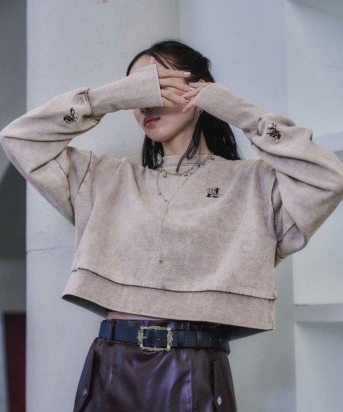 HARE(ハレ)の「ビジューポイントシシュウスウェット(HARE)(スウェット・レディース・ベージュ/ブラック・FREE)」の11枚目の写真