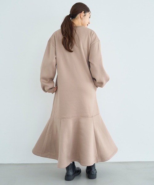 mil（ミル）の「裏起毛マーメイドワンピース【585132】（ワンピース・レディース・モカ/ブラウン/チャコールグレー・XS/S）」の5枚目の写真