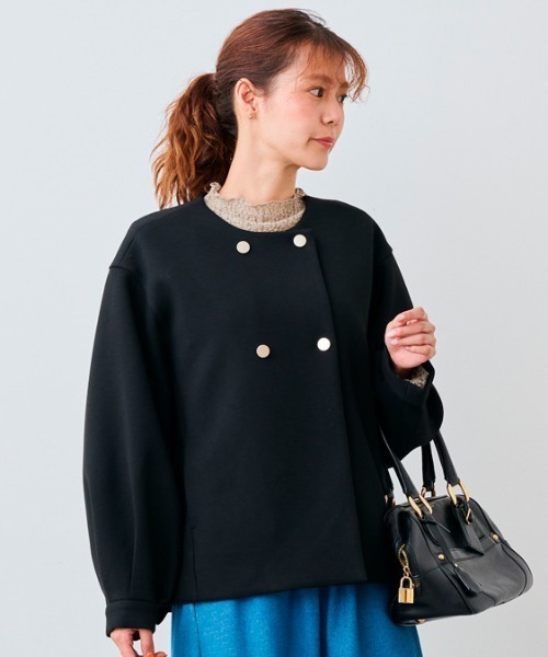 IEDIT(イディット)の「IEDIT ゴールドボタンが華やかな ダンボールカットソージャケット(ノーカラージャケット・レディース・ブラック/カーキ・M/L/LL/3L/S)」の2枚目の写真