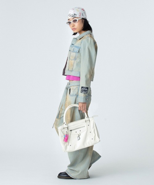 X-girl（エックスガール）の「HEART PADLOCK FAUX LEATHER 2WAY BAG（ショルダーバッグ・レディース・ブラック/ホワイト・ONE SIZE）」の22枚目の写真