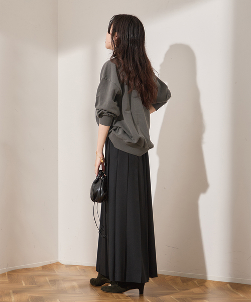 journal standard L'essage（ジャーナルスタンダードレサージュ）の「【MIXTA/ミクスタ】ENJOY YOURSEL F CREW SWEATSHITS：スウェット（スウェット・レディース・ブラック/ライトグレー・LARGE）」の4枚目の写真