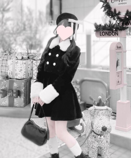 OLIVE des OLIVE（オリーブデオリーブ）の「【インフルエンサー企画】miko リボン付きベレー帽（ハンチング/ベレー帽・レディース・ブラック/ピンク・FREE）」の4枚目の写真