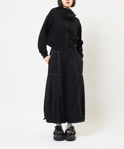 gomme（ゴム）の「フェイスカバードパーカー（パーカー・レディース・ブラック・MEDIUM）」の4枚目の写真