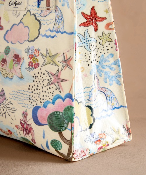 Cath Kidston(キャスキッドソン)の「スモール ブックバッグ Sketchbook(トートバッグ・レディース・その他・FREE)」の3枚目の写真