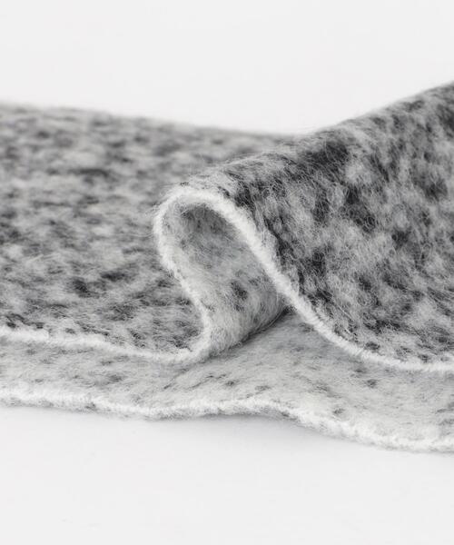 THE INOUE BROTHERS（ザイノウエブラザーズ）の「THE INOUE BROTHERS　Two Colour Woolly Scarf（マフラー・メンズ・ピンク系その他/ブラック系その他/オレンジ系その他/ブルー系その他/グリーン系その他・ONE）」の8枚目の写真