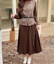 I.O.E（アイオイ）の「【韓国トレンド】クラシックミックスレイヤードセットアップ（ドレス）」