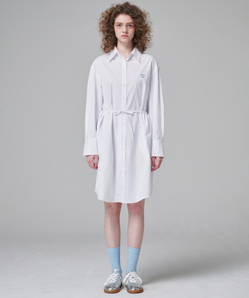 MALOUPE（マロップ）の「4111ワンピース型ロングシャツ(ホワイト)（シャツ/ブラウス・レディース・ホワイト・FREE）」の2枚目の写真
