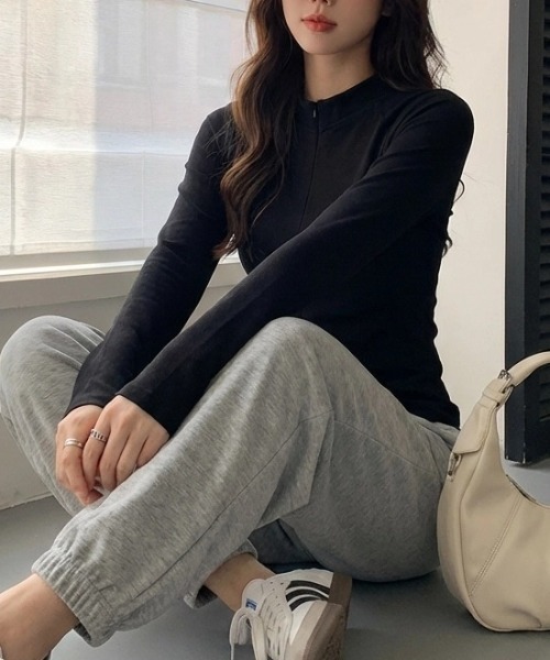 cammie(キャミー)の「ハーフジップトップス(Tシャツ/カットソー・レディース・ダークグレー/アイボリー/ブラック・M/L)」の9枚目の写真