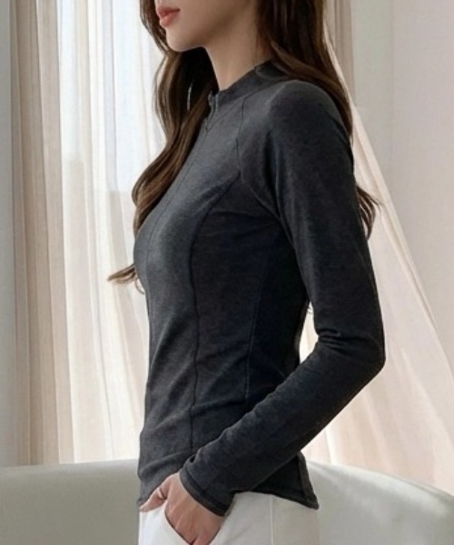 cammie(キャミー)の「ハーフジップトップス(Tシャツ/カットソー・レディース・ダークグレー/アイボリー/ブラック・M/L)」の12枚目の写真