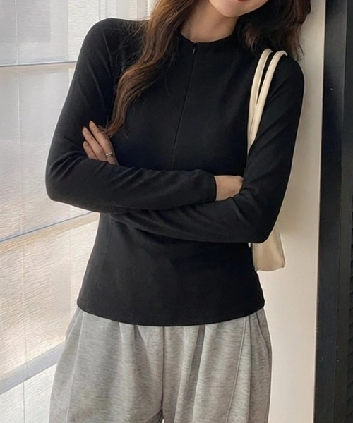 cammie(キャミー)の「ハーフジップトップス(Tシャツ/カットソー・レディース・ダークグレー/アイボリー/ブラック・M/L)」の8枚目の写真