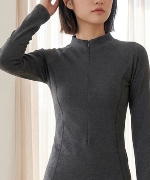 cammie(キャミー)の「ハーフジップトップス(Tシャツ/カットソー・レディース・ダークグレー/アイボリー/ブラック・M/L)」の14枚目の写真