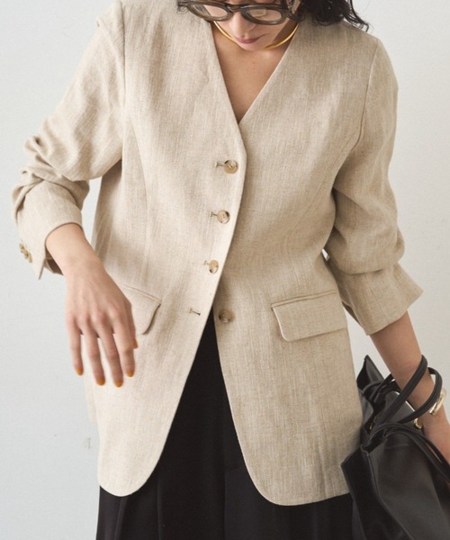 LOUNGEDRESS（ラウンジドレス）の「リネンノーカラージャケット（ノーカラージャケット・レディース・ブラック/ベージュ・FREE）」の2枚目の写真