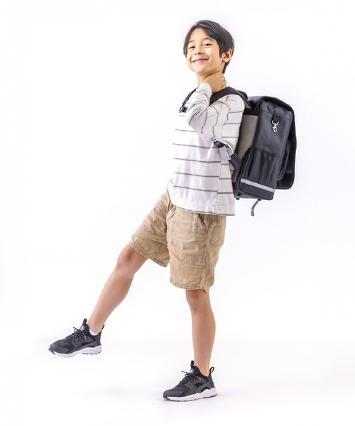 BACKYARD FAMILY（バックヤードファミリー）の「RAKUSACK JUNIOR PLUS 101351 大（ランドセル・キッズ・ブラック/カーキ/レッド/アクア/キャメル/ネイビー/ラベンダー・大）」の2枚目の写真