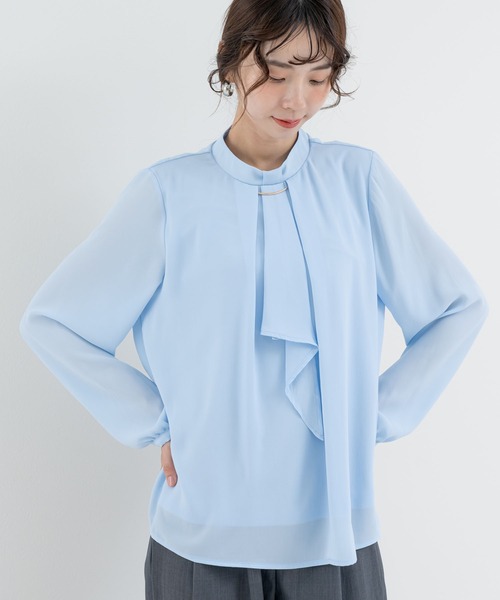 ANNA LUNA(アンナルナ)の「【ANNA LUNA】オケージョン にも◎バー付き ボウタイ カバーリング ブラウス(シャツ/ブラウス・レディース・オフホワイト/ブラック/サックスブルー/ベージュ・MEDIUM/LARGE/X-LARGE/SMALL)」の7枚目の写真