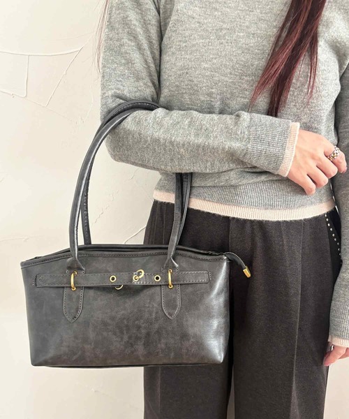 kutir（クティール）の「kutirlune／ベルトデザインバッグ（ハンドバッグ・レディース・ブラウン/ブラック・FREE）」の3枚目の写真