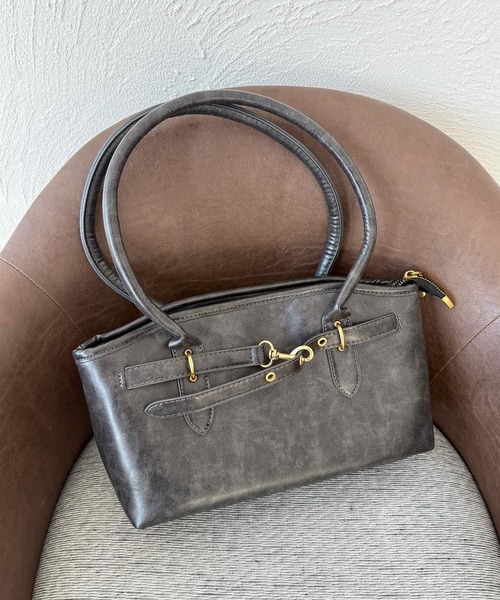 kutir（クティール）の「kutirlune／ベルトデザインバッグ（ハンドバッグ・レディース・ブラウン/ブラック・FREE）」の10枚目の写真