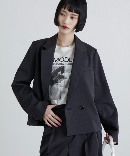 Lui's(ルイス)の「ツイミーツイルショートジャケット(テーラードジャケット・レディース・ブラック/ブラウン・FREE)」の1枚目の写真