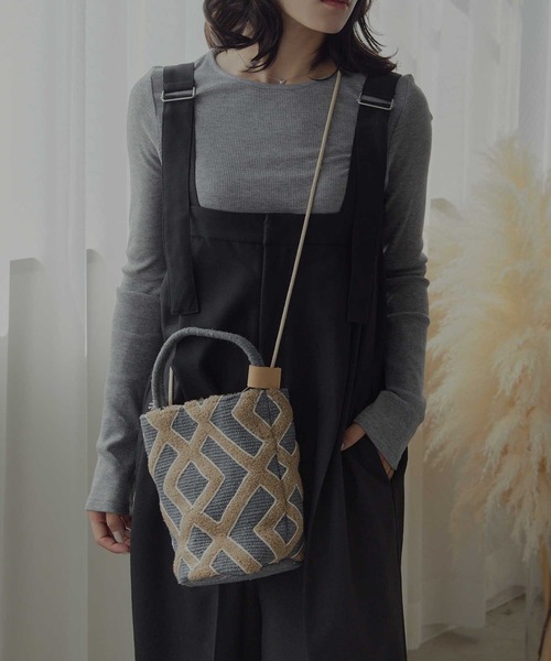 Bulue.（ブルー）の「【Bulue.】サロペット（サロペット/オーバーオール・レディース・ブラック・FREE）」の4枚目の写真